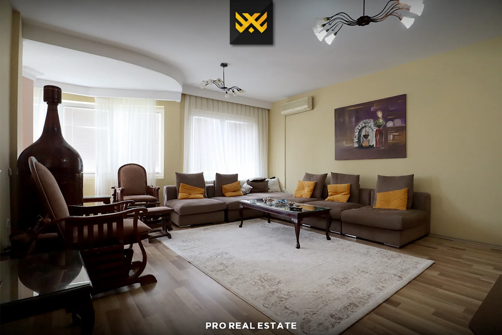 Shtëpi 915m² me #QIRA në Taslixhe
