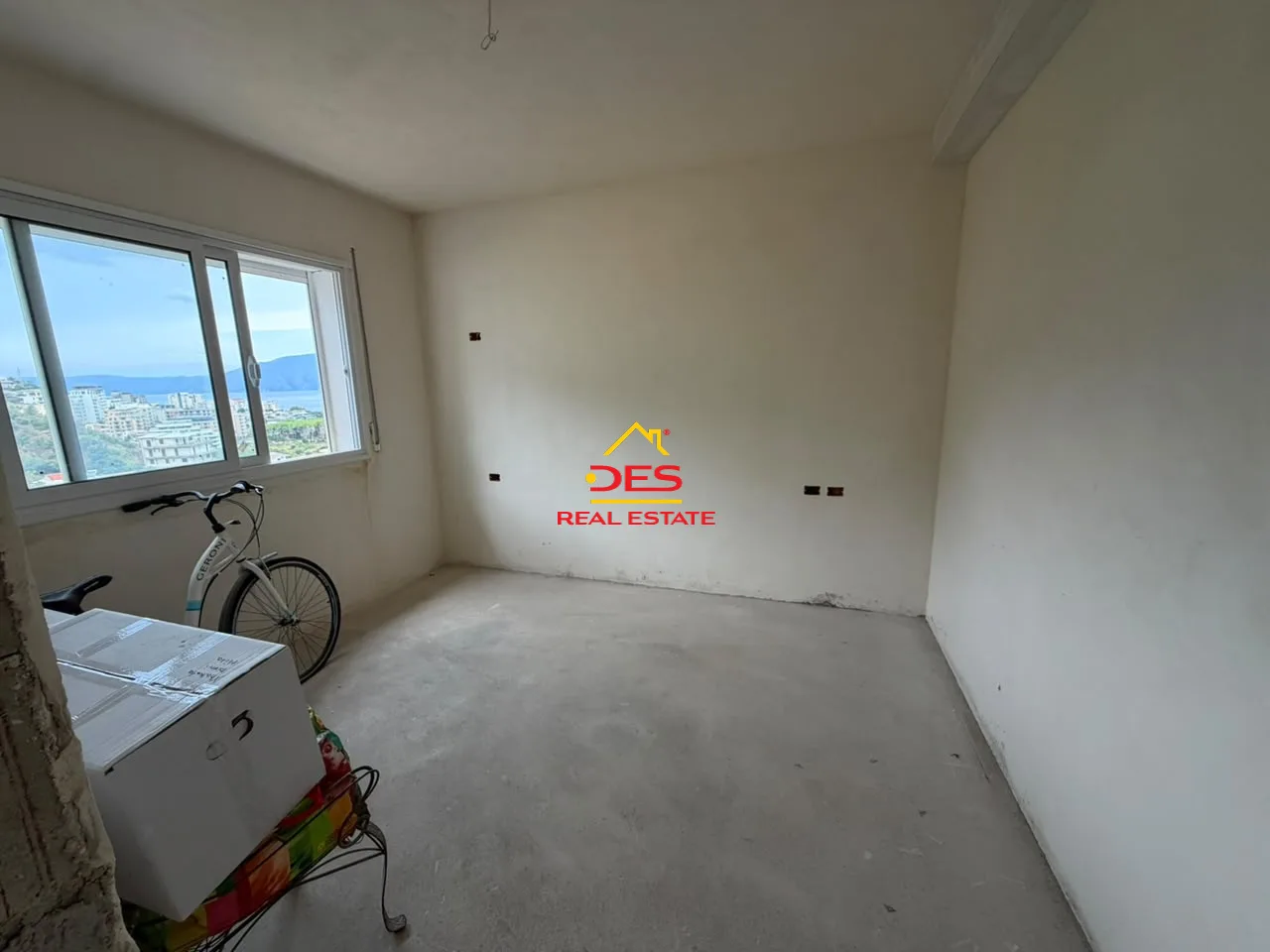 Shitet apartament 1+1 në uji të ftohtë , vlorë – me pamje nga deti