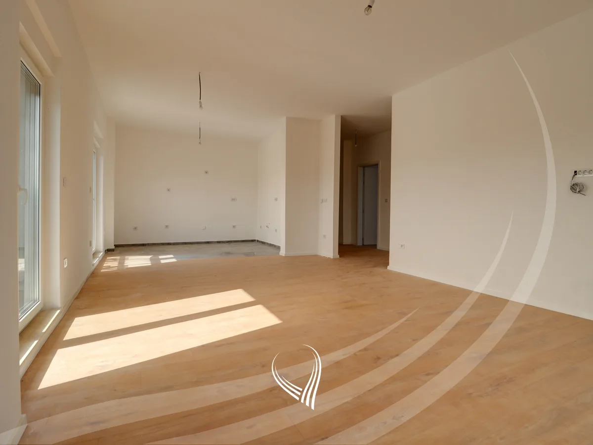 Penthouse 3 dhoma gjumi me qira në lagjen Arbëria – Dragodan