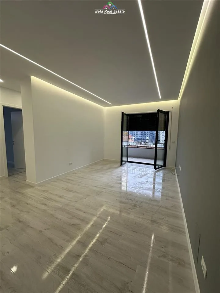 Apartament Ne Shitje 2+1 Tek Ish Stacioni Trenit (ID B120596) Tirane