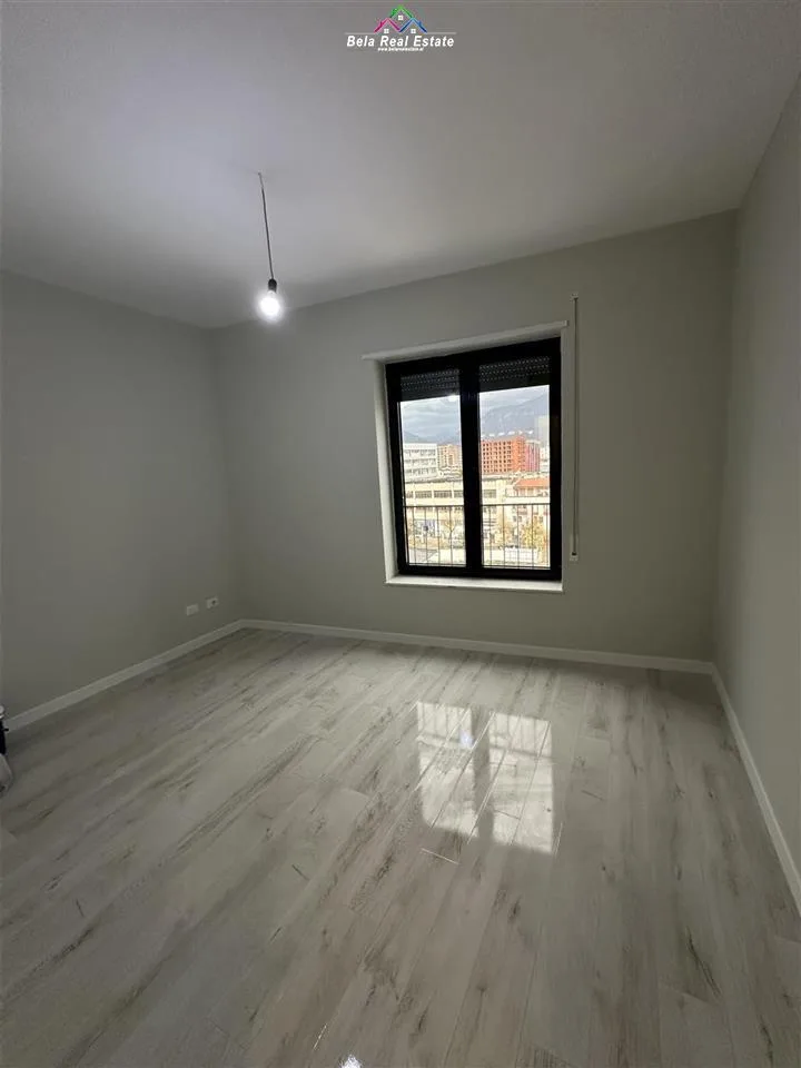 Apartament Ne Shitje 2+1 Tek Ish Stacioni Trenit (ID B120596) Tirane