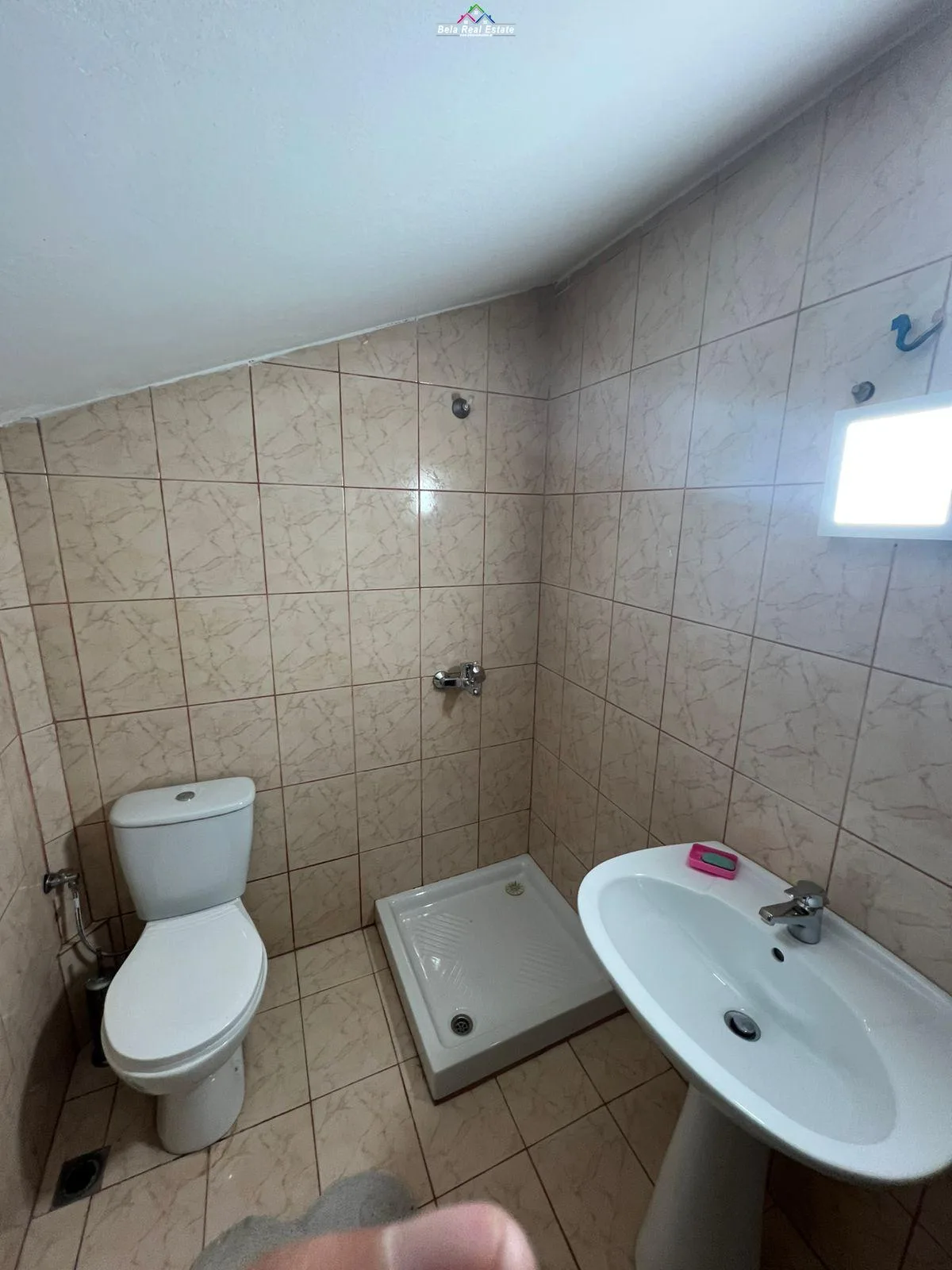 Shitet Vile 2 kateshe tek Vilat Gjermane (ID BV0107) Tirane