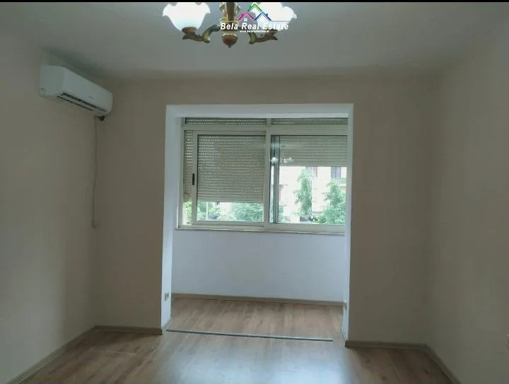 Zyre Me Qera 1+1 Tek 21 Dhjetori (ID BZ2306) Tirane