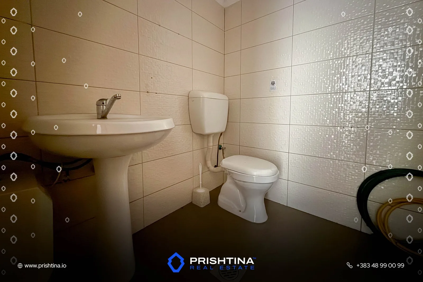 Lokal me qira 140m² te 4 Llullat