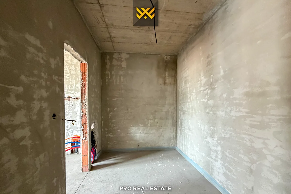 Shtëpi 313m² për #SHITJE në Lagjen e Gjelbër