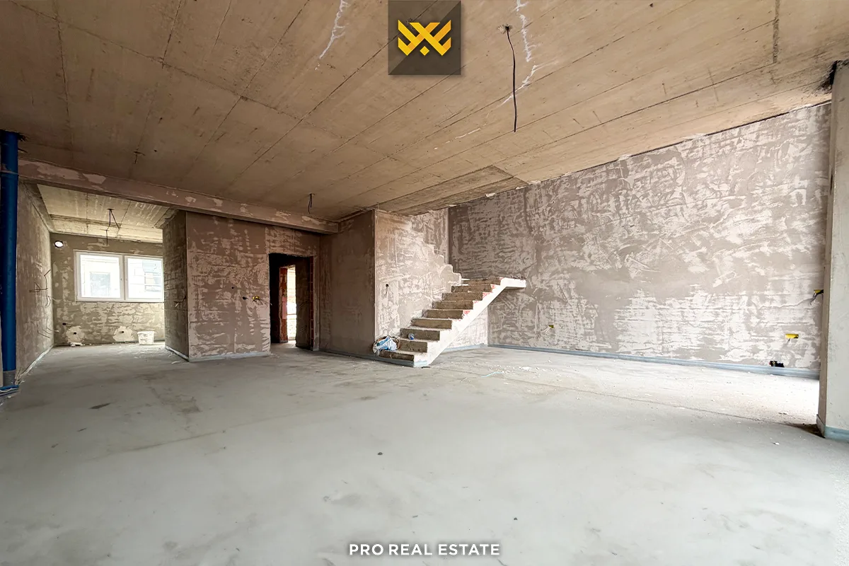 Shtëpi 313m² për #SHITJE në Lagjen e Gjelbër