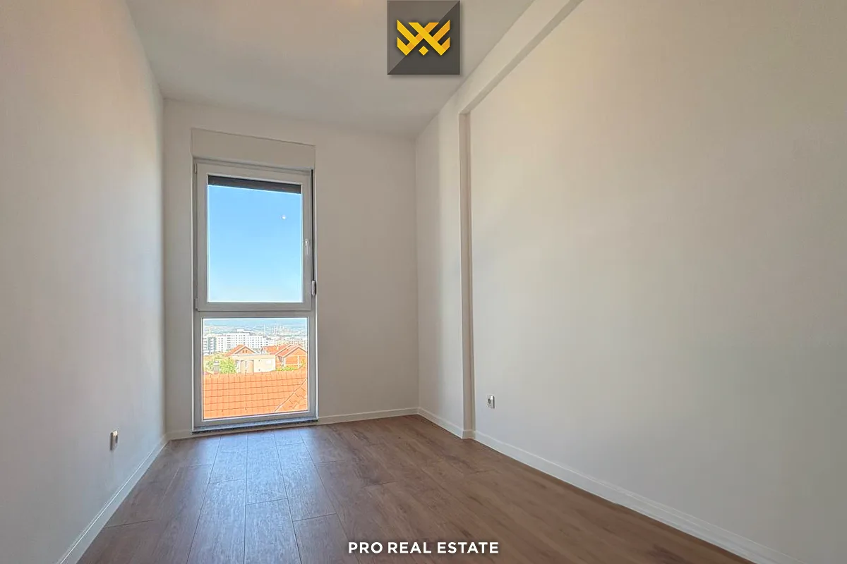 Banesë / Zyrë 118m² me #QIRA në Dragodan