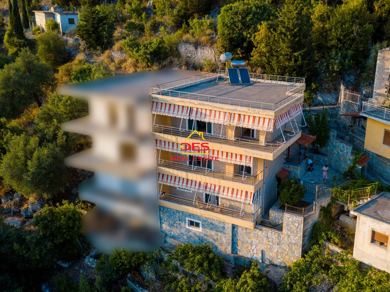Shitet vilë 3-katëshe në palasë 🏡🌊