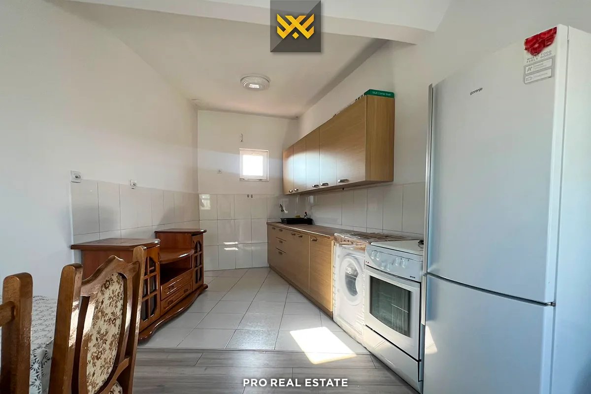 Kat shtëpie 85m² + Lokal 200m² me #QIRA në Sllatinë e Madhe