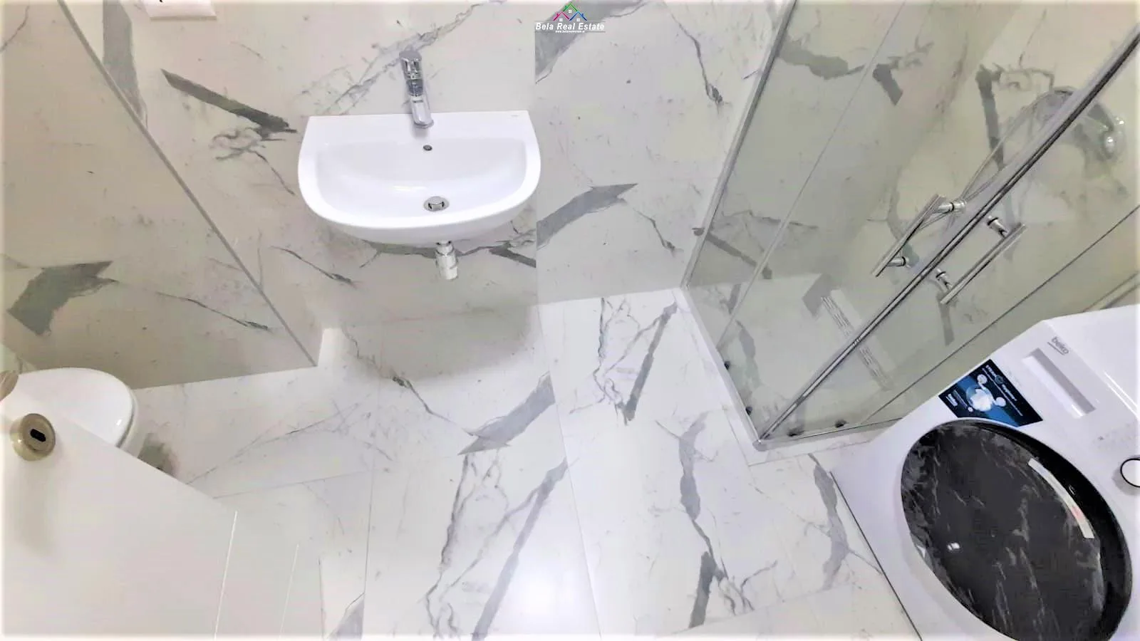 Apartament Me Qera 1+1 Tek  Farmacia 10 (ID B210848) Tirane