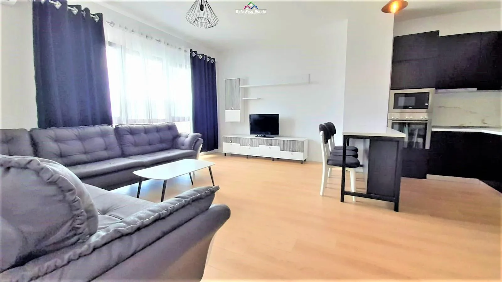 Apartament Me Qera 1+1 Tek  Farmacia 10 (ID B210848) Tirane