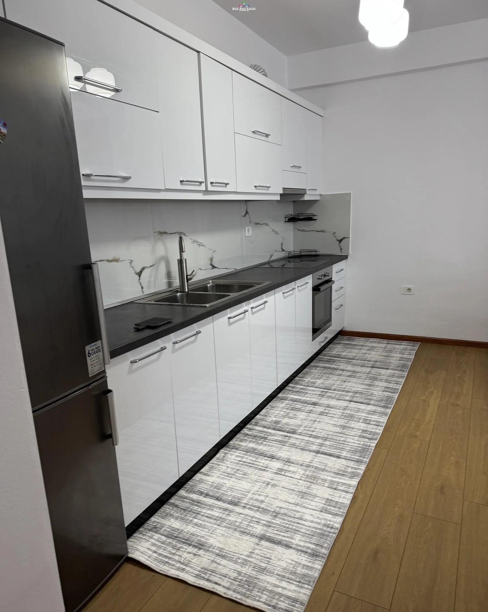 Apartament Me Qera 2+1 Tek 21 Dhjetori (ID B2201272) Tirane