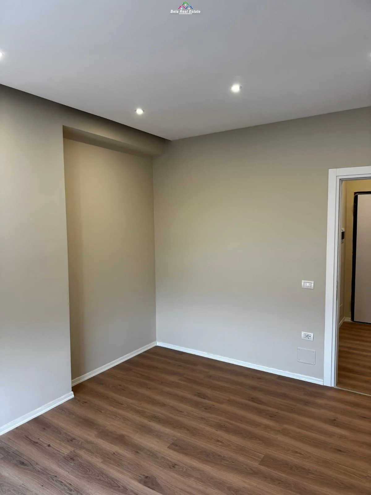 Zyre Me Qera 1+1 prane Brrylit (ID BZ2886) Tirane