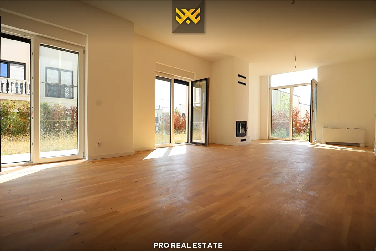 Shtëpi 300m² me #QIRA në Royal Green Residence.