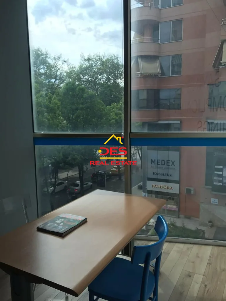 Jepet me qera ambient biznesi te drejtoria e policisë