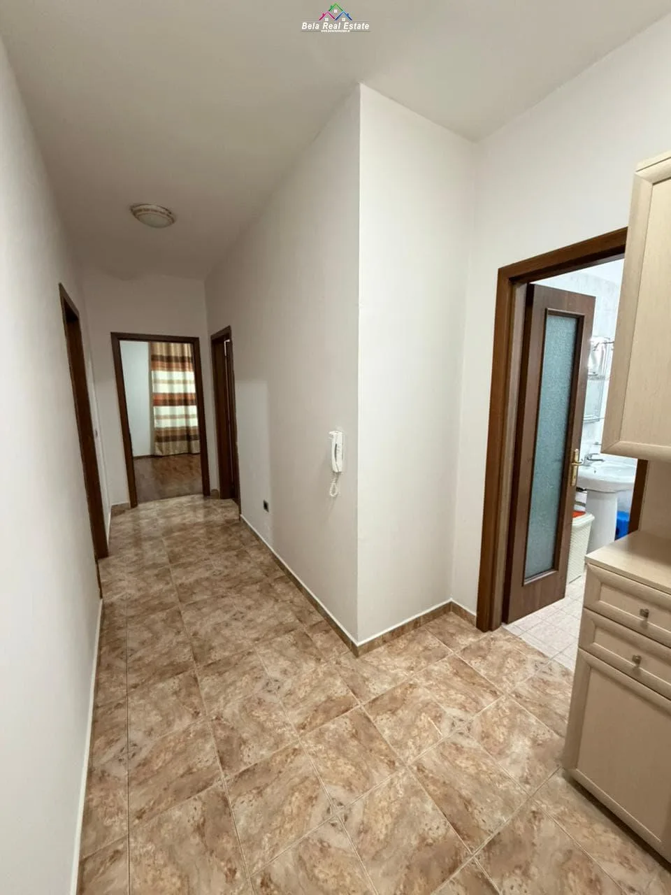 Apartament Me Qera 2+1 Tek Rruga e Kavajes (ID B2201760) Tirane