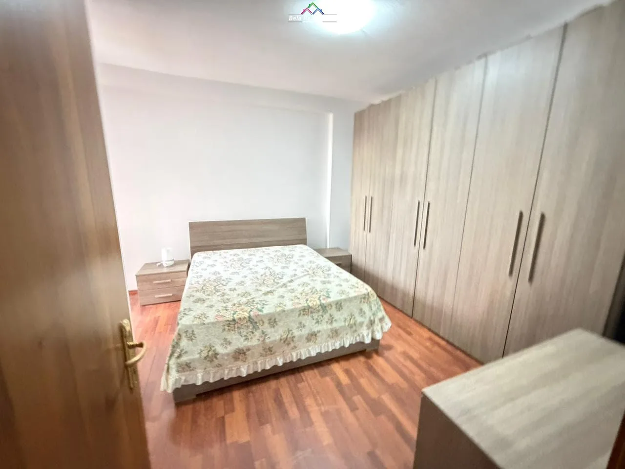 Apartament Me Qera 2+1 Tek Rruga e Kavajes (ID B2201760) Tirane
