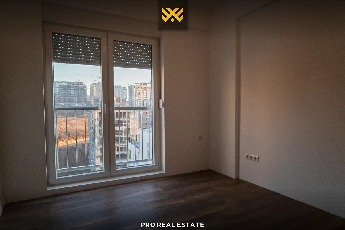 Banesë Penthouse 114m² + 250m²me #QIRA te Prishtina e Re.