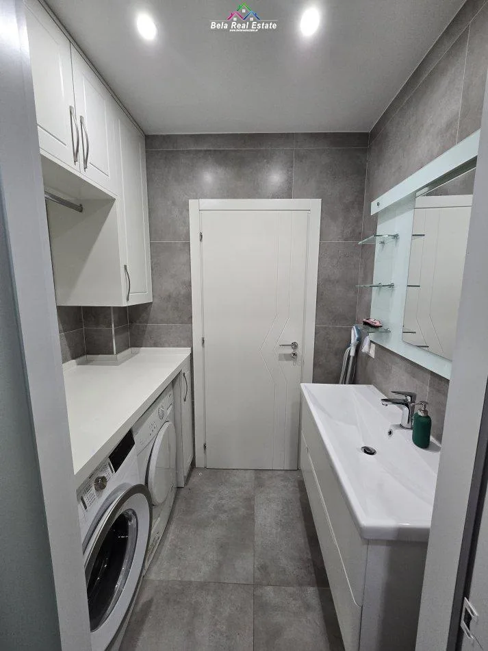 Apartament Ne Shitje 2+1 Ne Bllok (ID B121173) Tirane