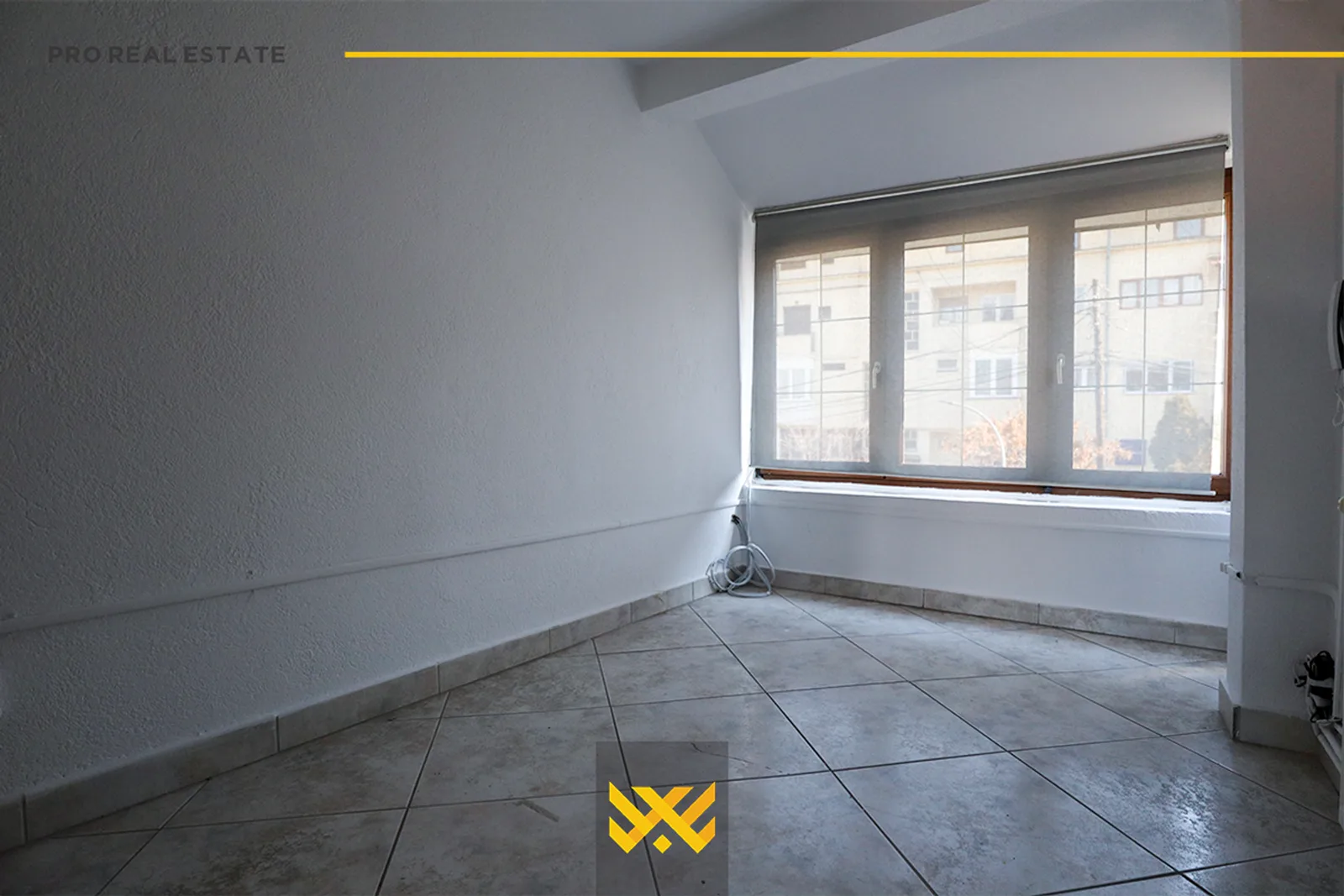 Shtëpi – Zyre 300m² me #QIRA në Qendër.