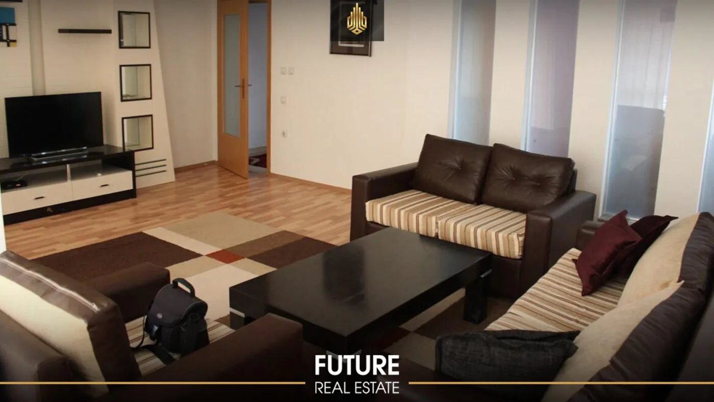 Banesa me QERA/ 1+3 Dhoma gjumi – 110m2, Te Qafa, Prishtinë