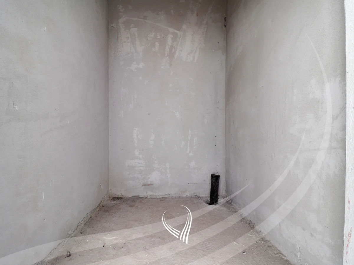 Lokal 203m2 me qira në lagjen Mati 1
