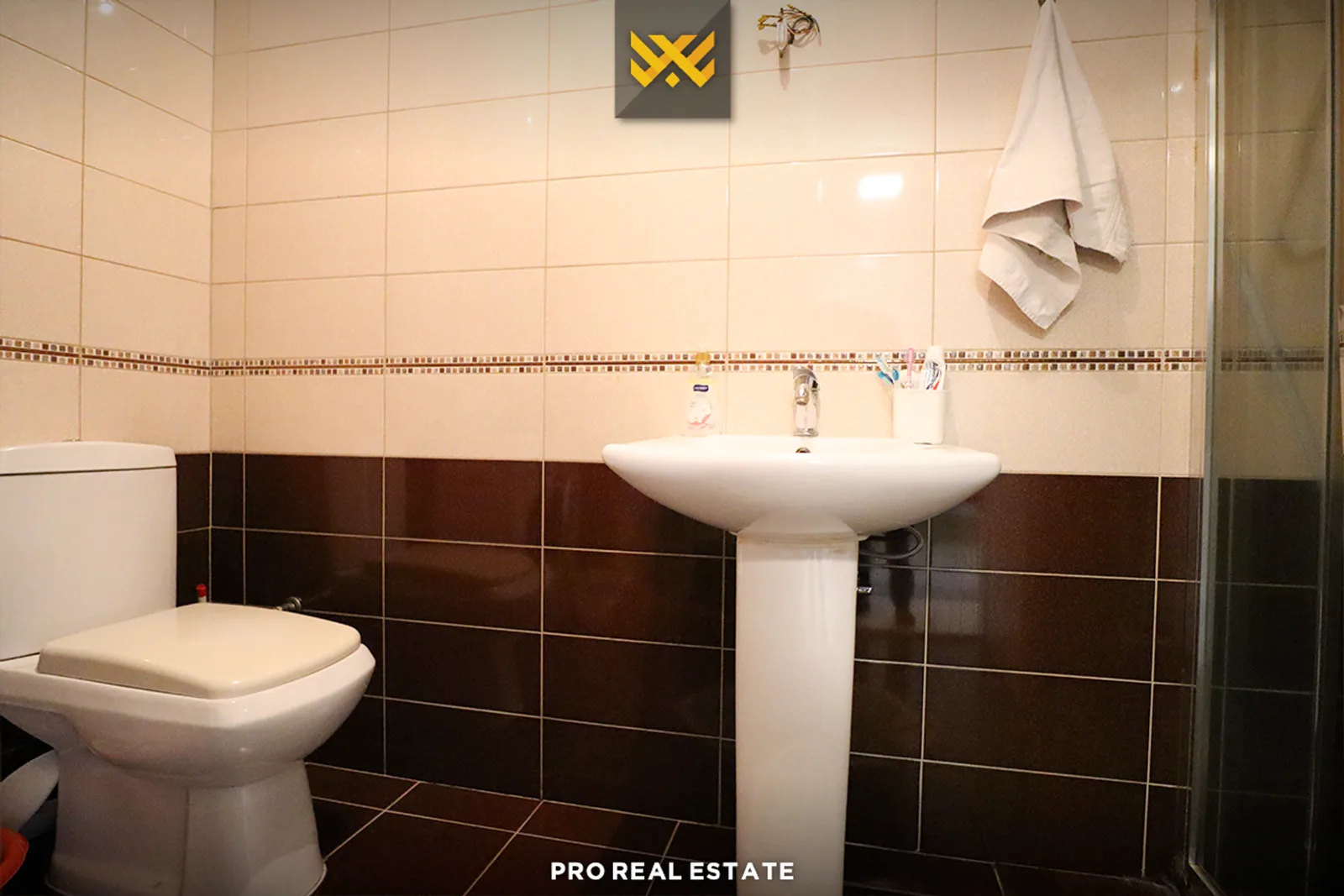 Banesë 85.6m² në #SHITJE në Dragodan.