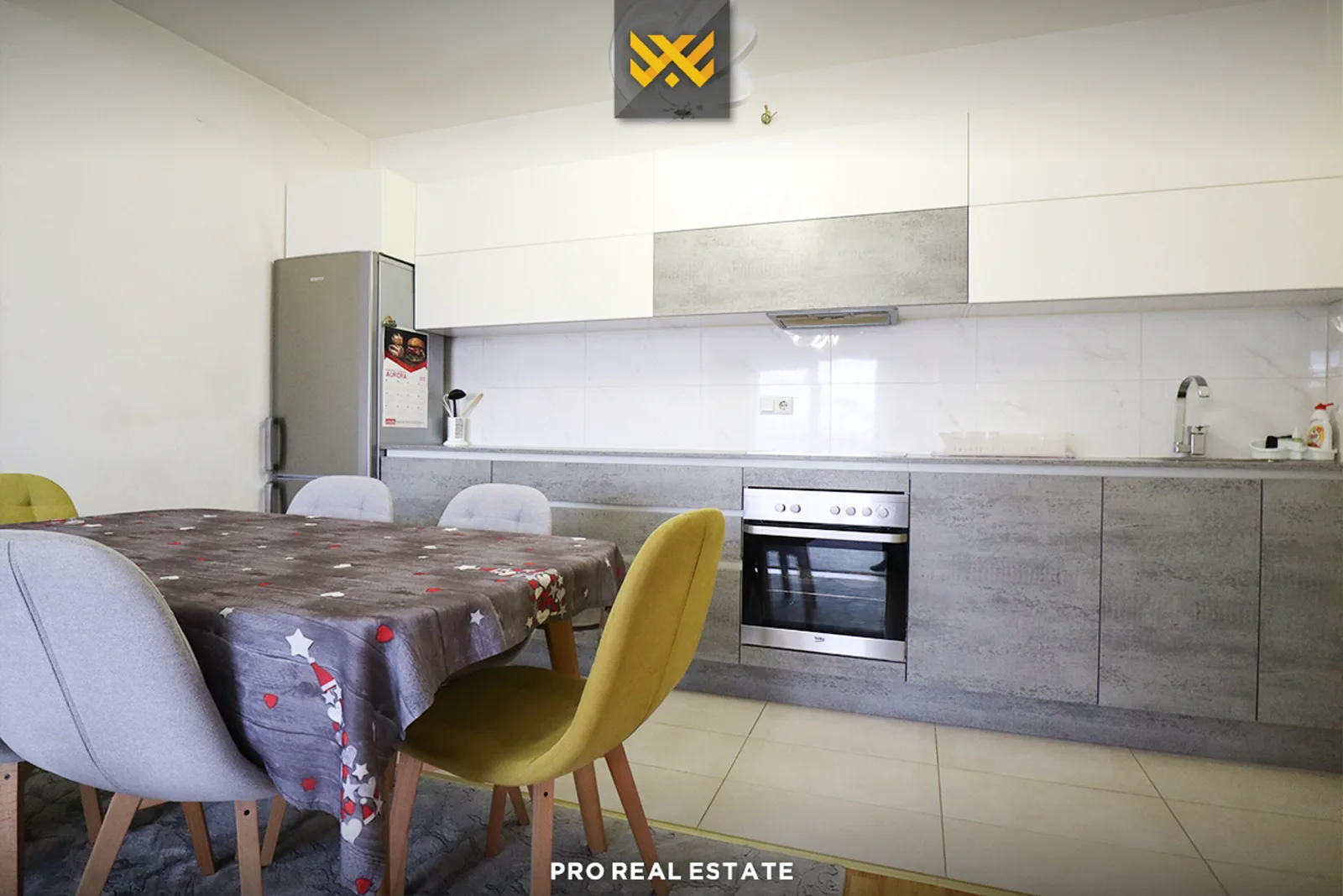 Banesë 85.6m² në #SHITJE në Dragodan.