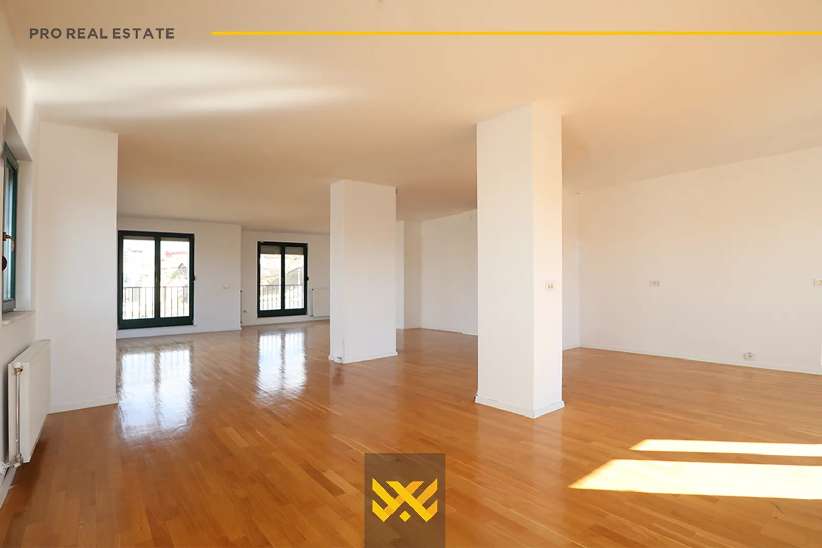 Banesë 254.90m² + 461.82m² në #SHITJE në Emshir.
