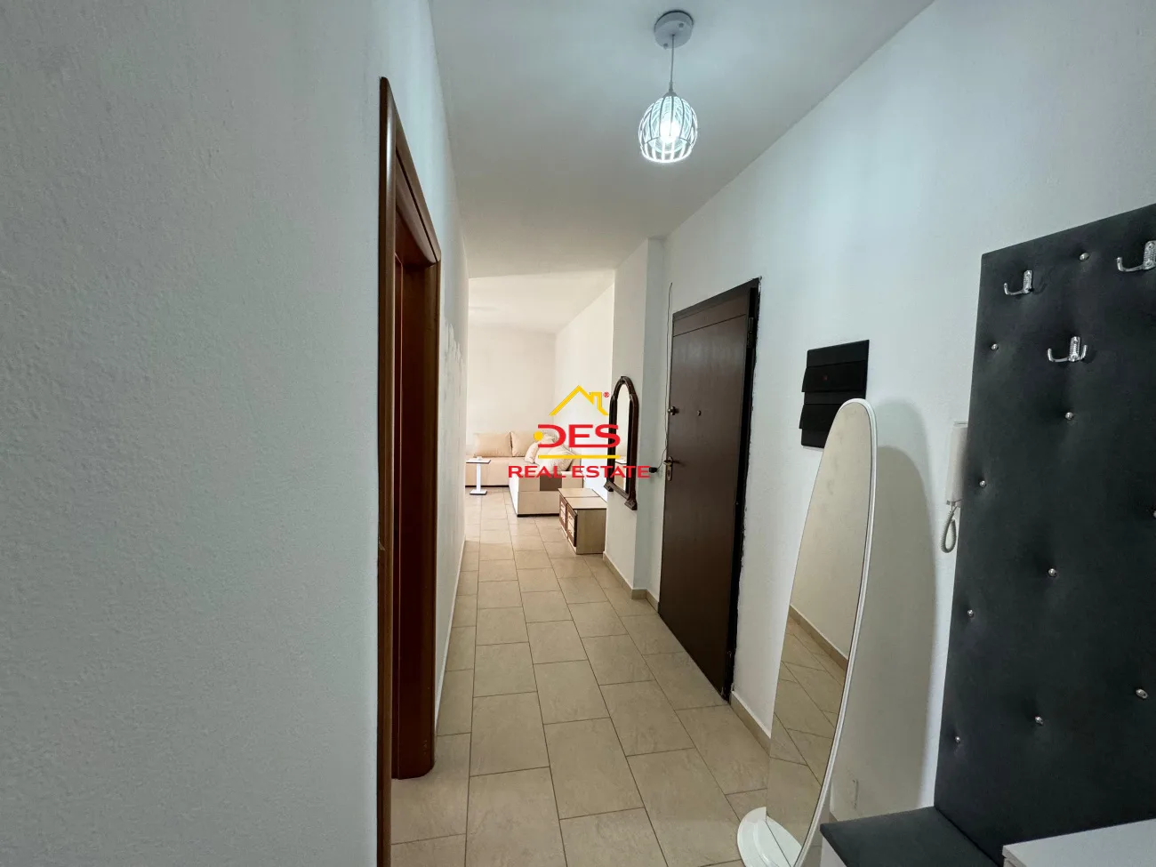 Jepet me qira apartament 2+1 pranë hotel partner,vlorë.