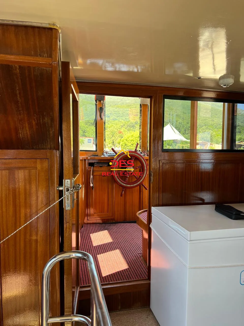 Shitet anije turistike – mundësi shumë e mirë investimi! 🚤