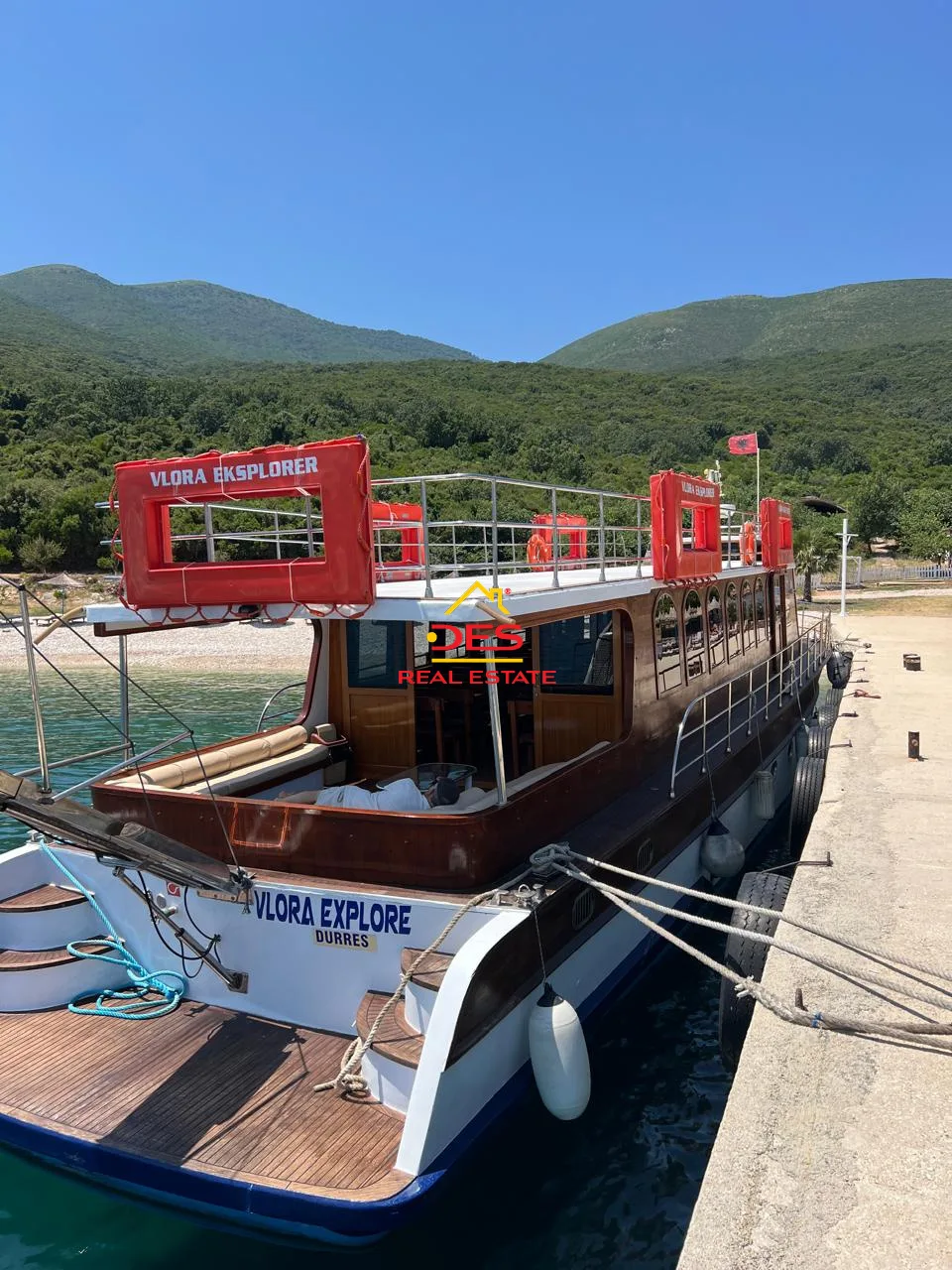 Shitet anije turistike – mundësi shumë e mirë investimi! 🚤