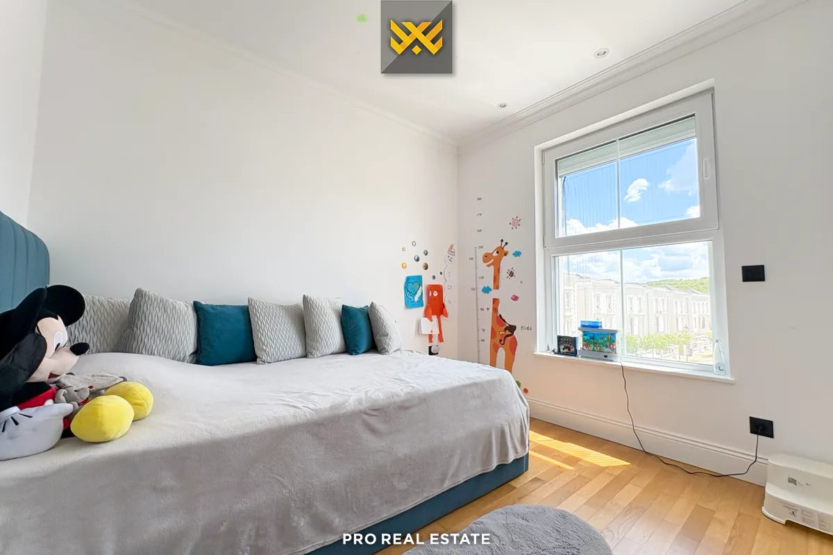 Shtëpi 265m² për #SHITJE në Lagjen Chelsea Point