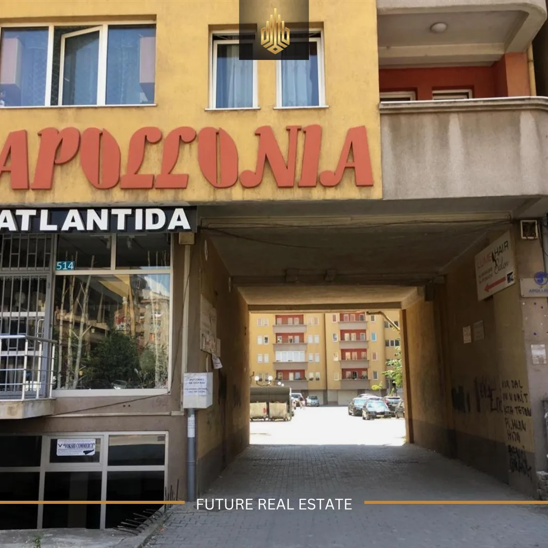 Lokal me QERA/80m²