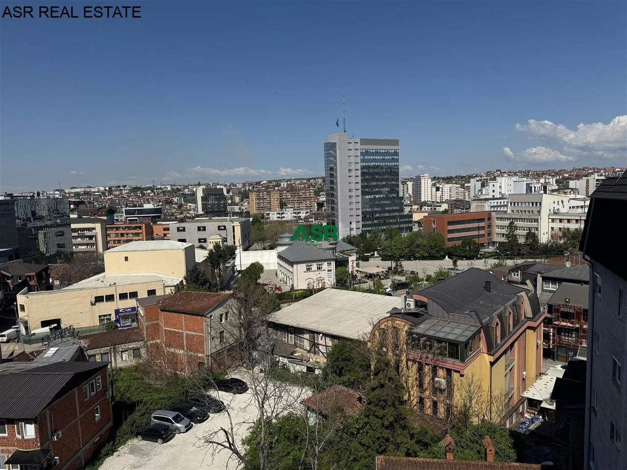 #ID:3786 Banesë 73m2 me #qira në qender