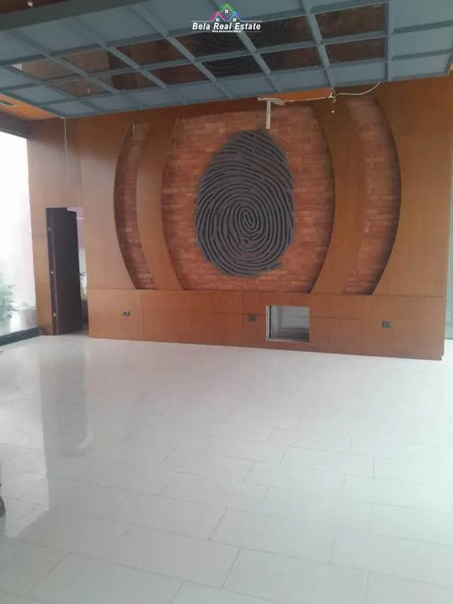 Lokal me qera Ne Astir (ID BL2114) Tirane