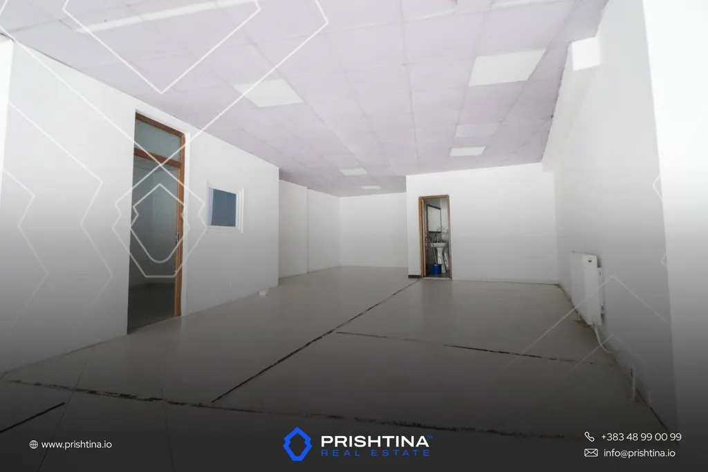 Lokal me #shitje 196.36m² ne Lakrishte