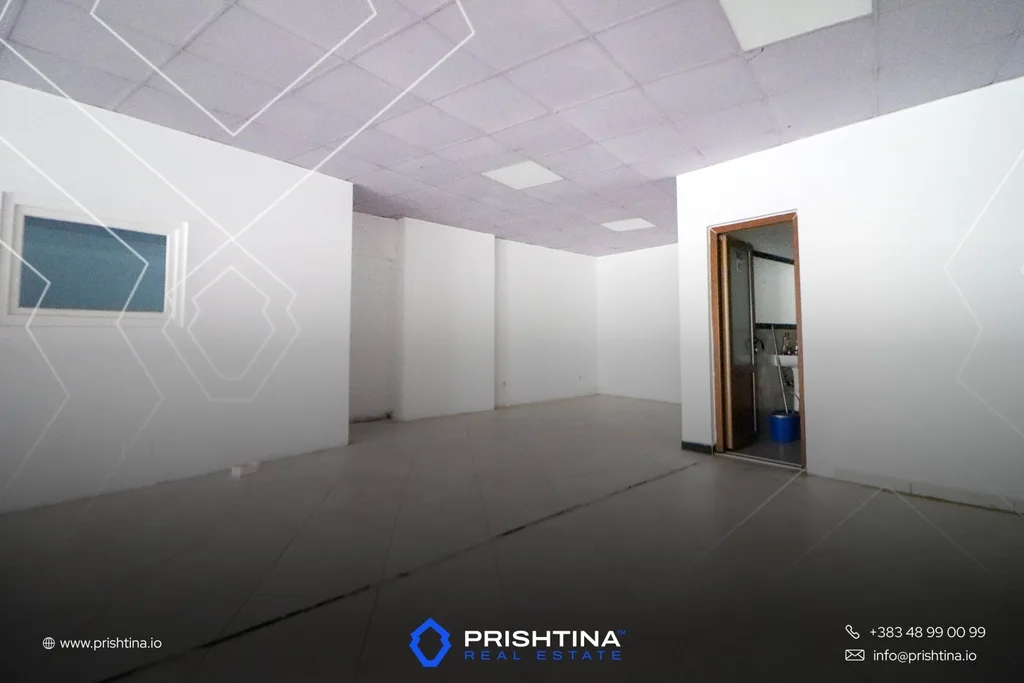 Lokal me #shitje 196.36m² ne Lakrishte