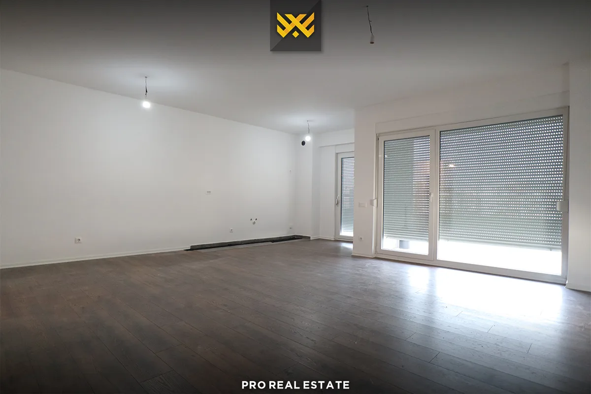 Banesë 97.18m² + 136.59m² për #SHITJE te Mati 1.
