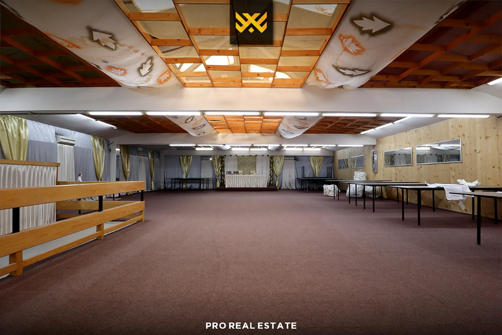 Zyrë 316m² me #QIRA në Veternik