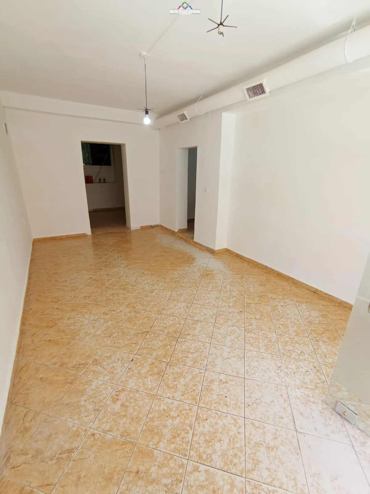 Dyqan Me Qera tek Shkolla e Baletit (ID BD21640) Tirane