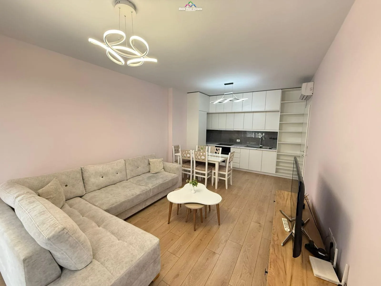 Apartament Me Qera 1+1 Tek 5 Maji (ID B2101449) Tirane