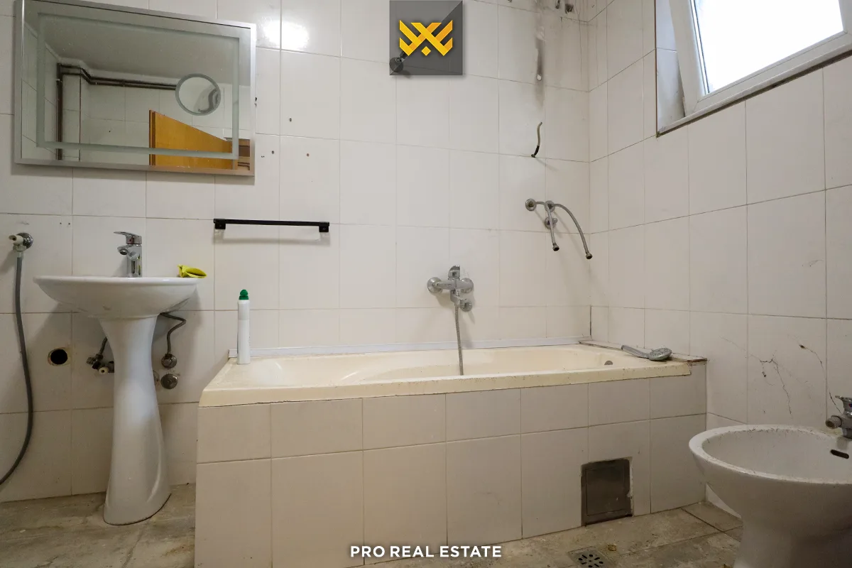 Shtëpi / Zyrë 400m² me #QIRA në Dragodan