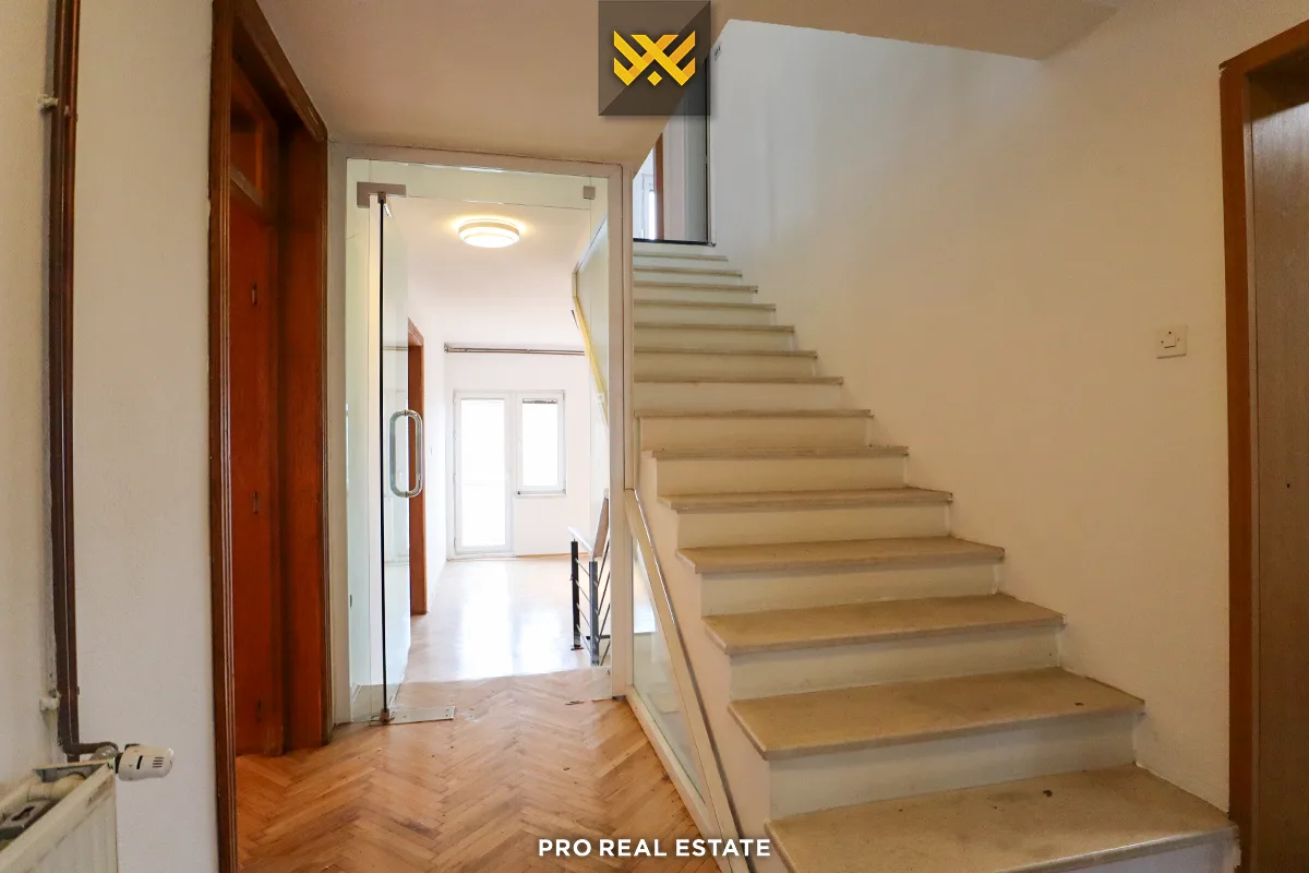 Shtëpi / Zyrë 400m² me #QIRA në Dragodan