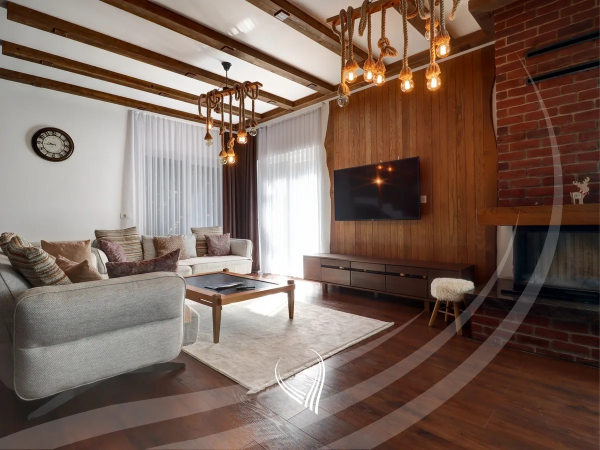 Vilë 210m2 në shitje në Brezovicë