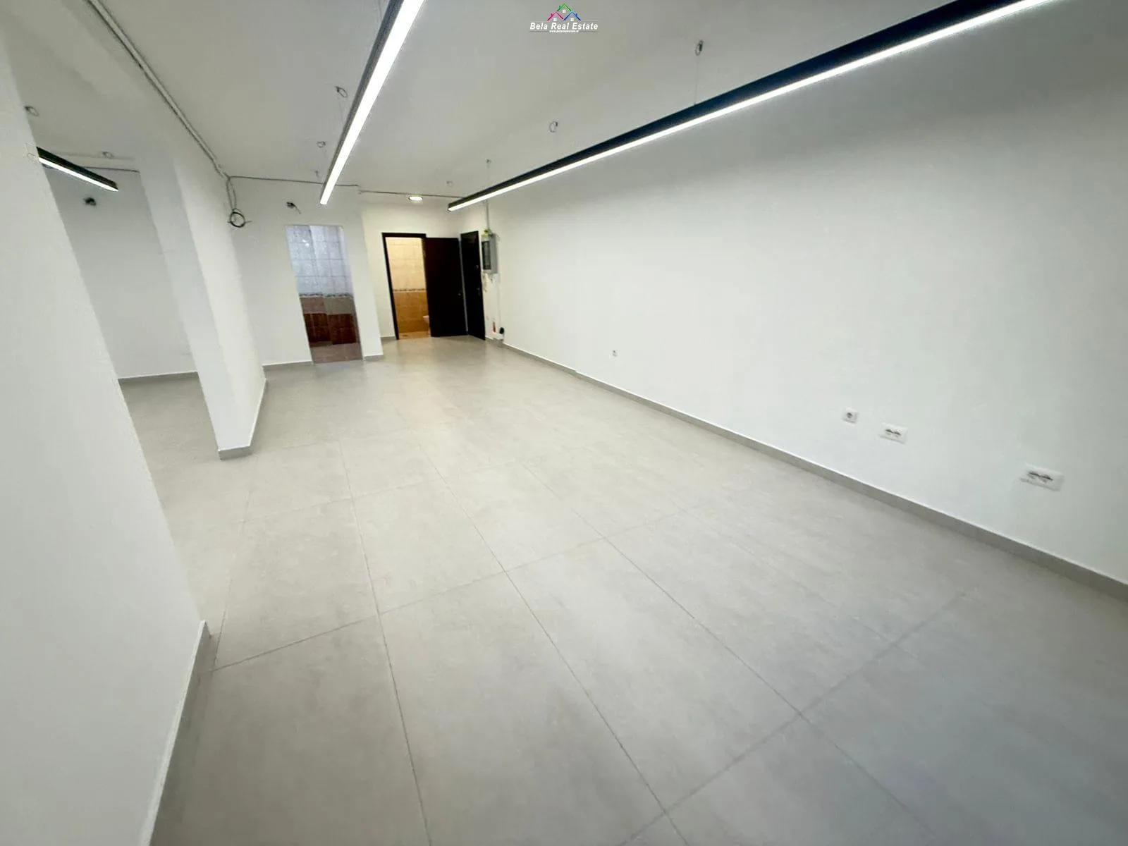 Dyqan Me Qera tek Rruga Dritan Hoxha ( ID BD21826) Tirane