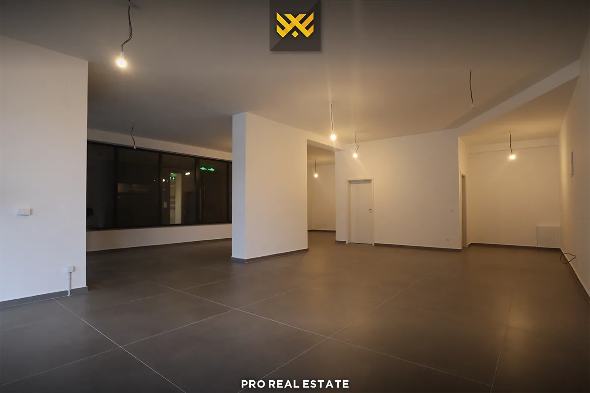 Lokal 106.84m² me #QIRA në Lagjen e Muhaxherëve.