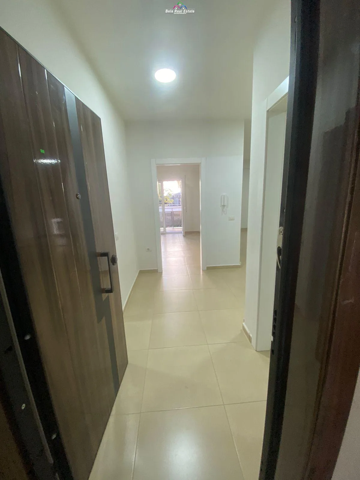 Zyre Me Qera 2+1 Tek Rruga e Kosovareve (ID BZ2476) Tirane.