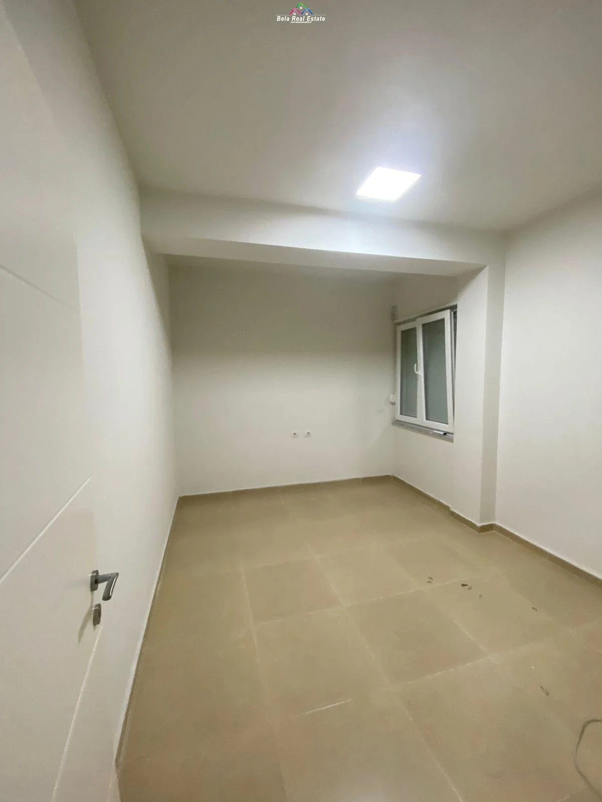 Zyre Me Qera 2+1 Tek Rruga e Kosovareve (ID BZ2476) Tirane.