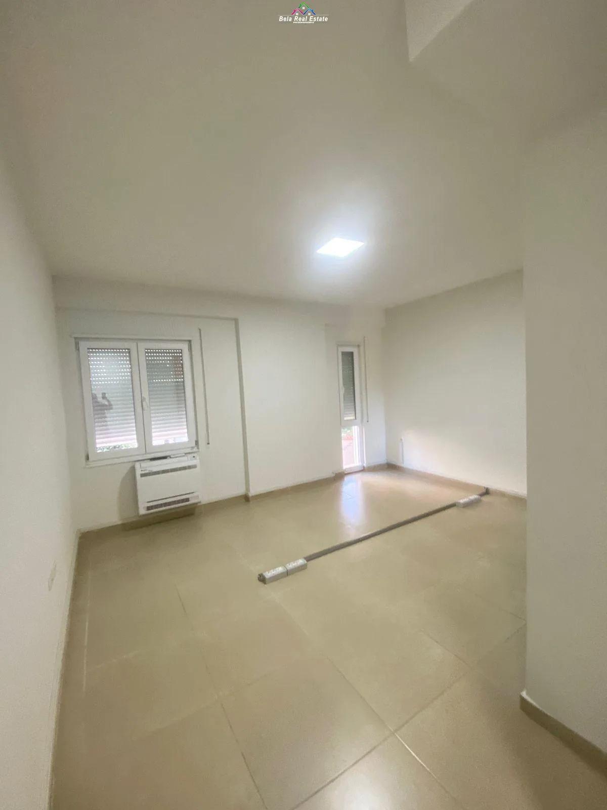 Zyre Me Qera 2+1 Tek Rruga e Kosovareve (ID BZ2476) Tirane.